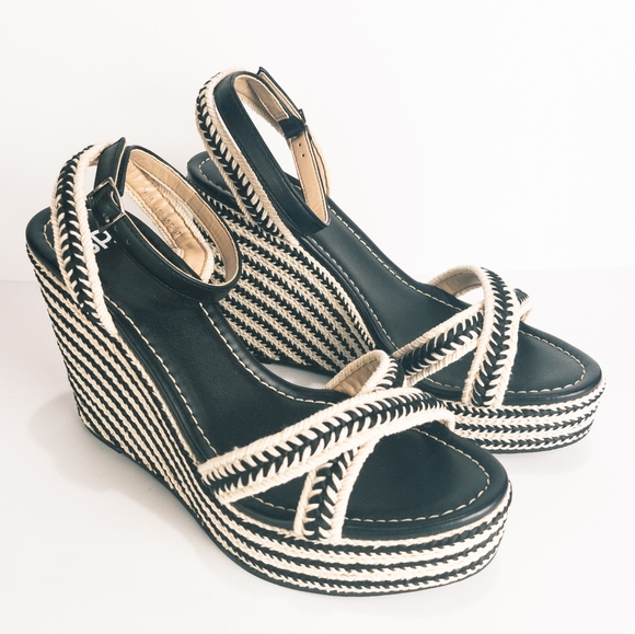 BP. Gabby Woven Wedge Sandal - Black - Picture 6 of 8